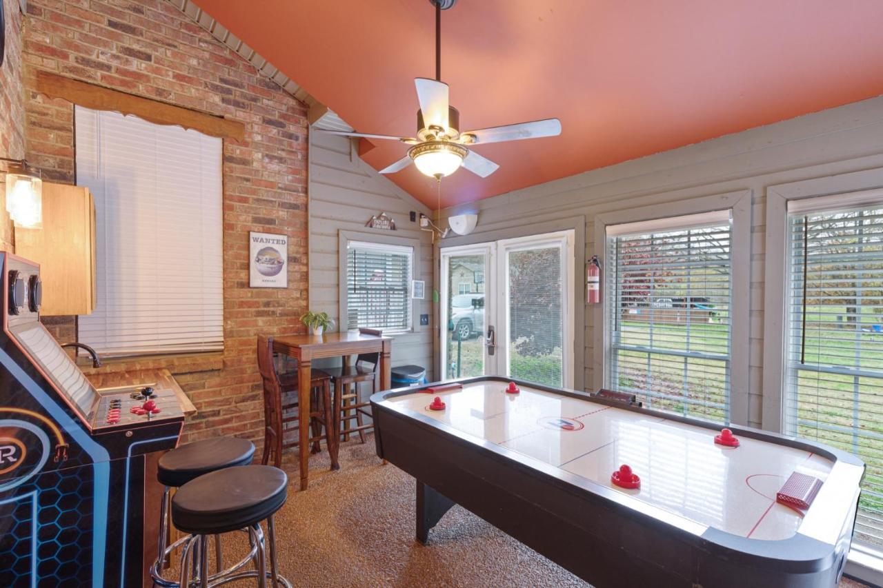 4 Bedroom Country Getaway *