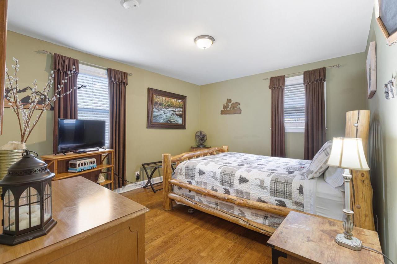 4 Bedroom Country Getaway Villa *